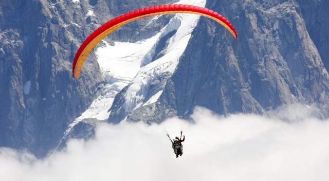Hôtel Savoie, Groupe Base Camp Lodge, parapente